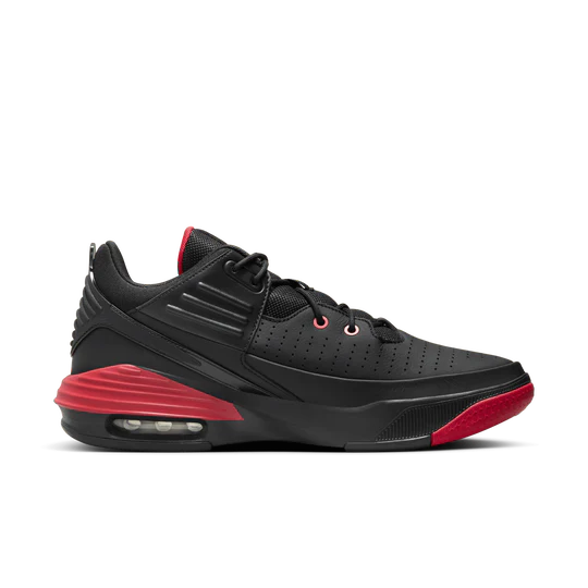 Max aura basketball sneaker outlet