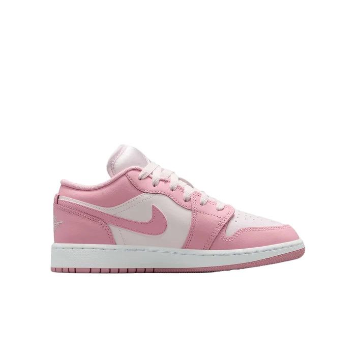 Junior Air Jordan 1 Low Shoe