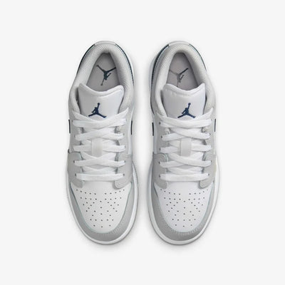 Junior Jordan 1 Low Shoe