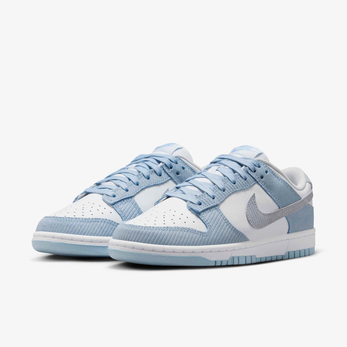 Womens Dunk Low Shoe