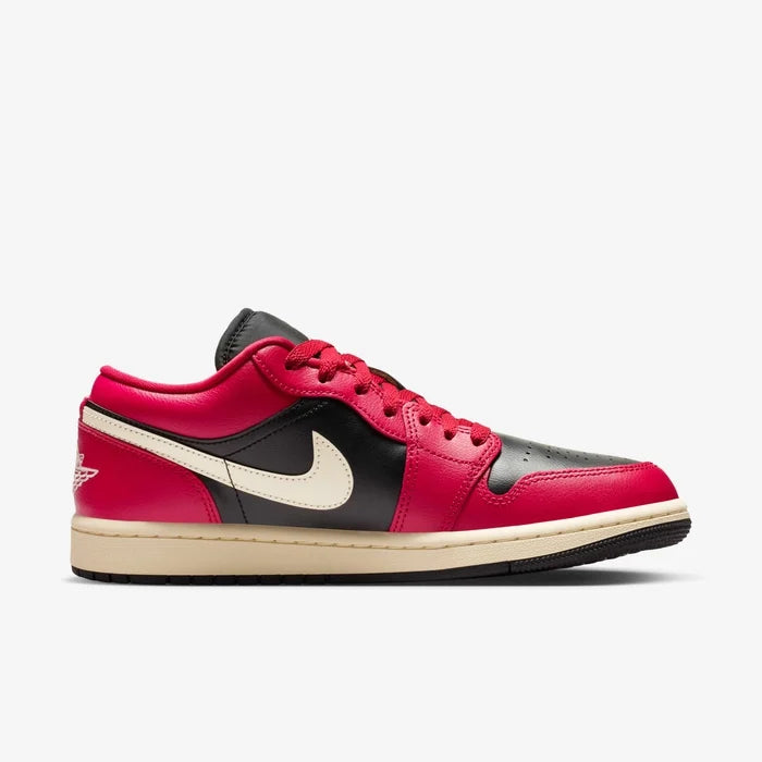 Womens Air Jordan 1 Low Shoe