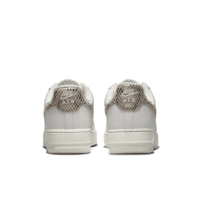 Womens Air Force 1 Shoe