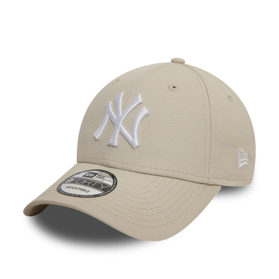 Unisex NY Yankees League Essential 9FORTY Adjustable Cap