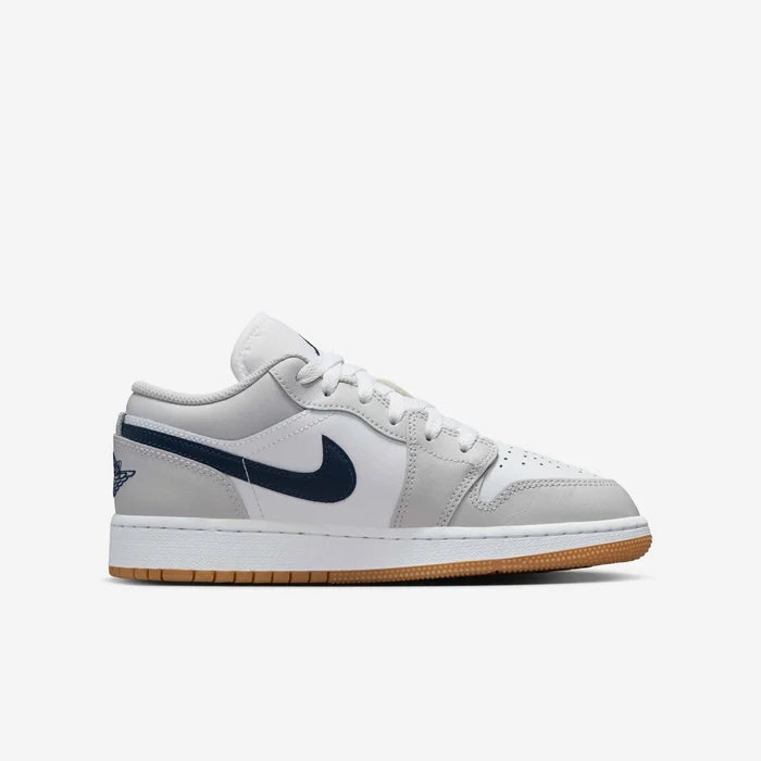 Junior Jordan 1 Low Shoe