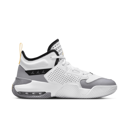 Mens Stay Loyal 2 Basketball Shoe