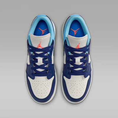 Junior Air Jordan 1 Low Shoe