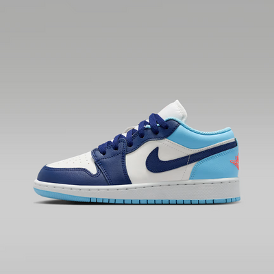 Junior Air Jordan 1 Low Shoe
