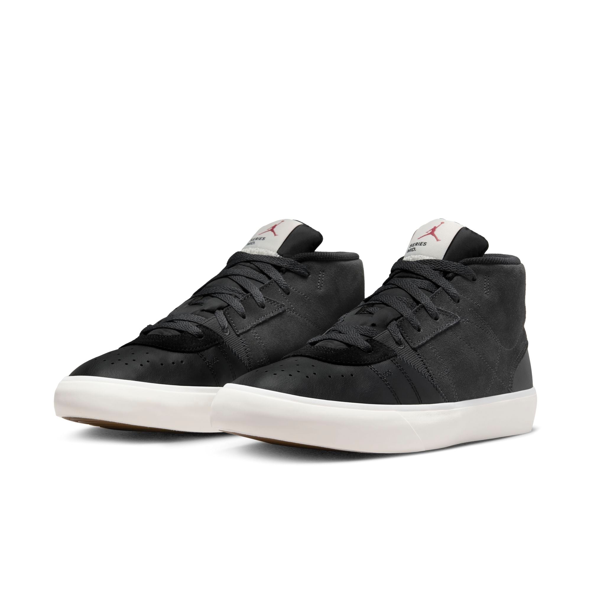 Mens Series Mid Shoe