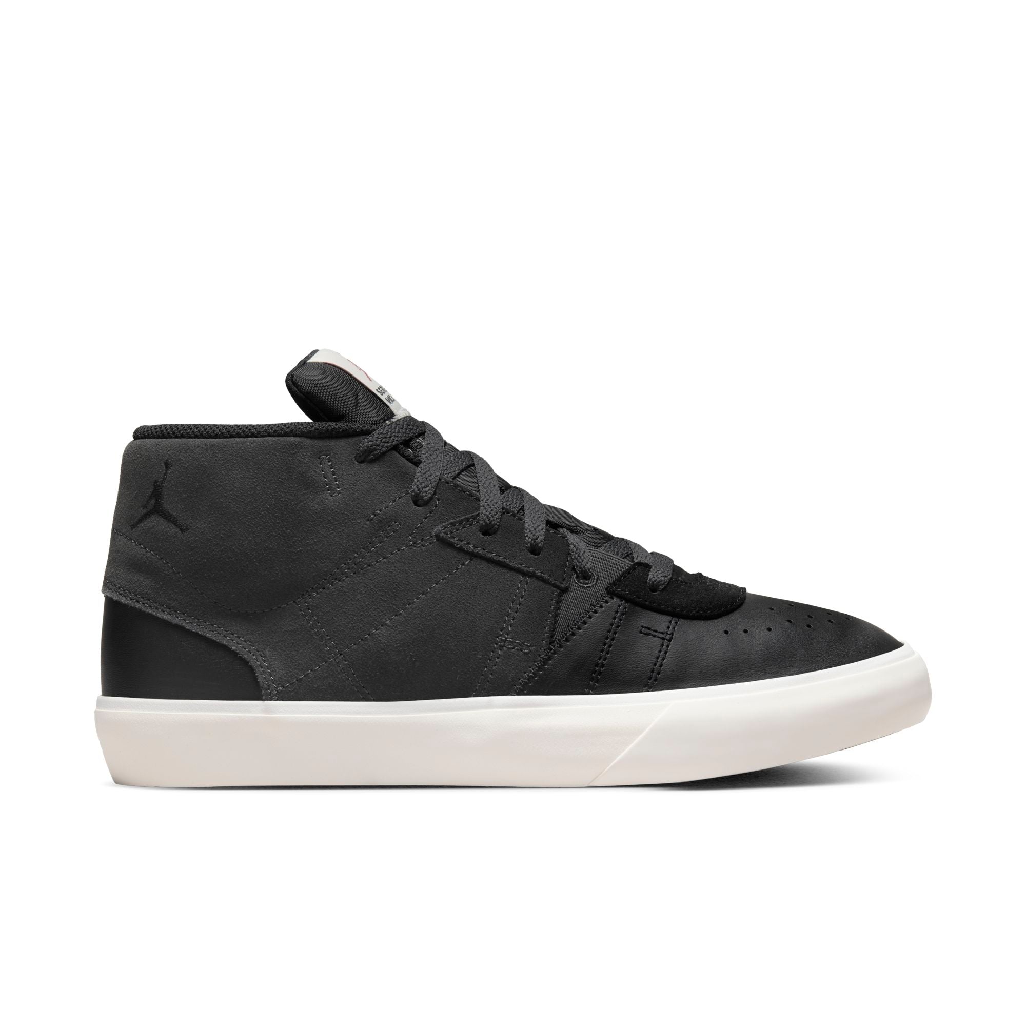 Mens Series Mid Shoe