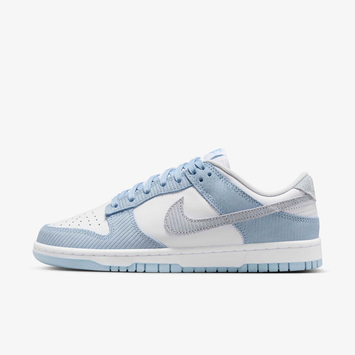 Womens Dunk Low Shoe