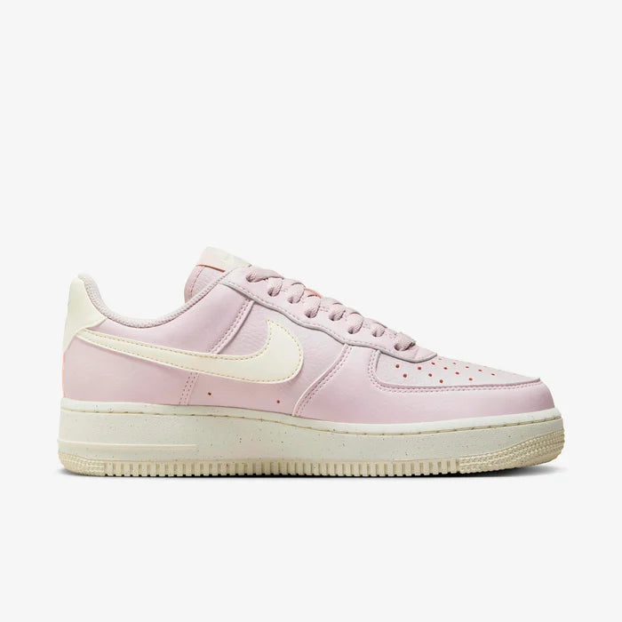 Womens Air Force 1 '07 Next Nature Shoe