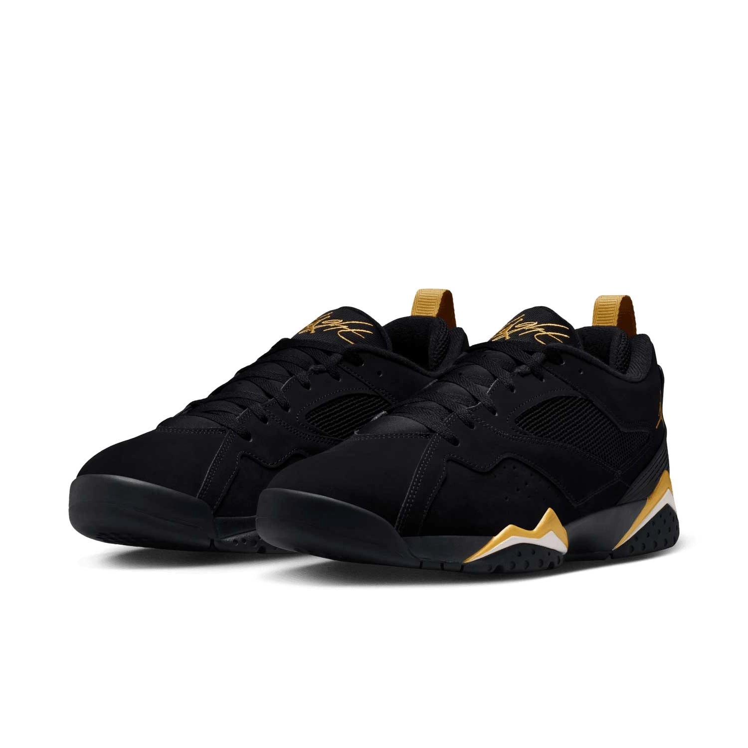 Mens Jordan 7 RM Shoe