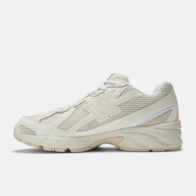 Womens 740 Shoe