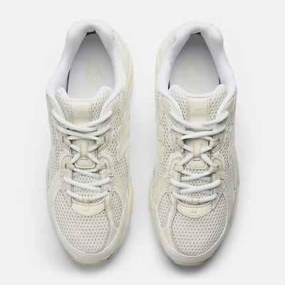 Womens 740 Shoe