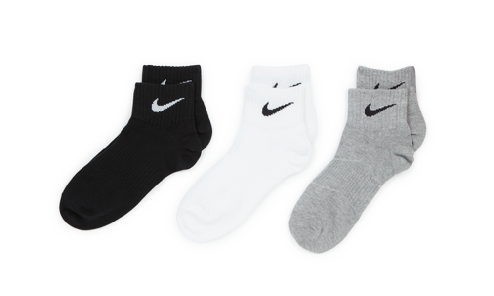 EVERYDAY LIGHTWEIGHT ANKLE SOCKS - 3 PACK